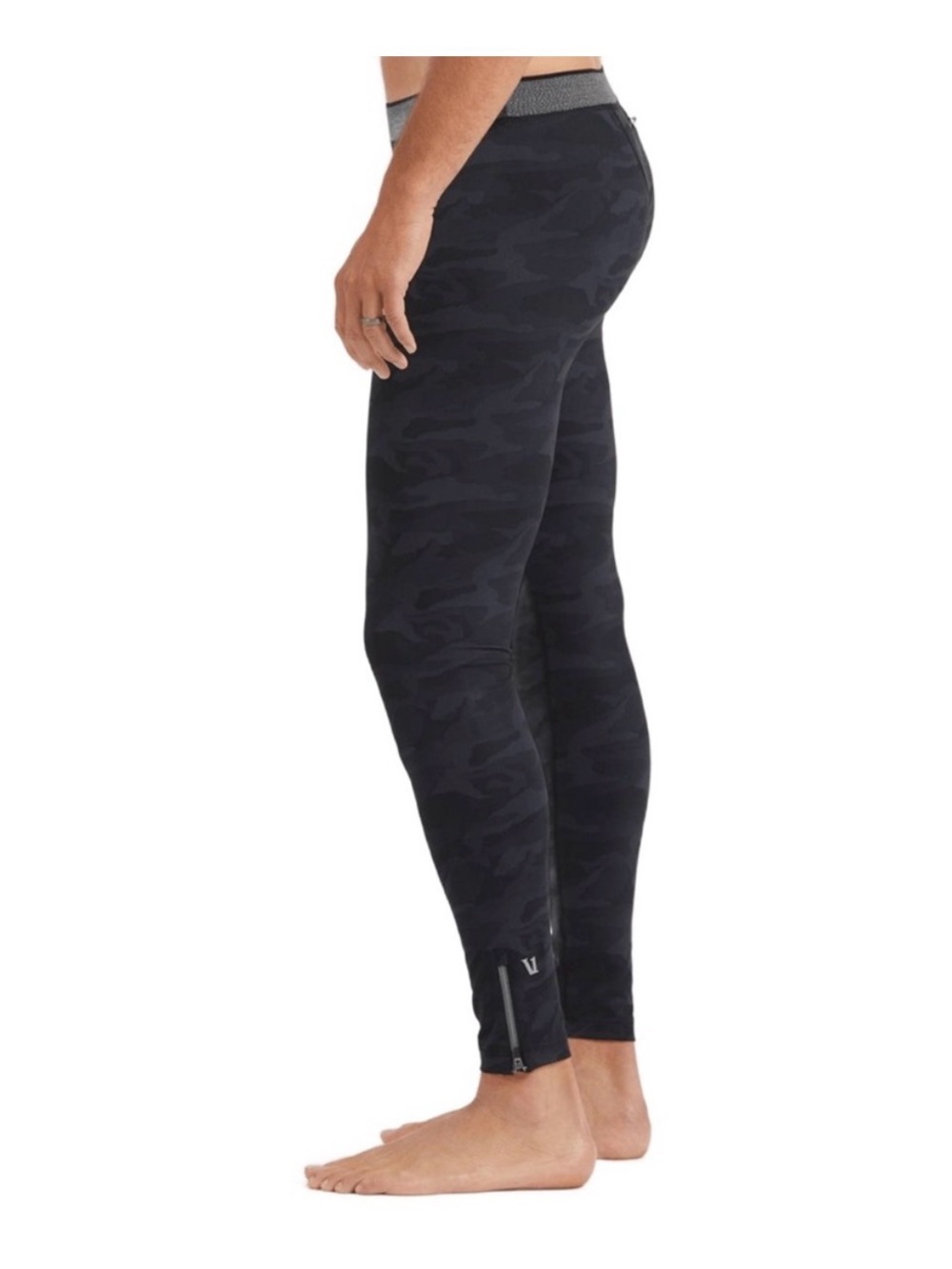 Vuori Mens Limitless Compression Legging Black Camo
